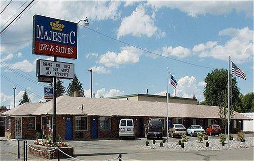 Majestic Inn & Suites Кламат Фолс Экстерьер фото